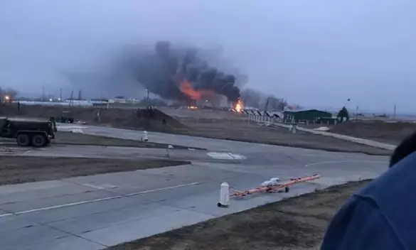 Атака с дрон по летище в руската Курска област предизвика пожар в резервоар за петрол