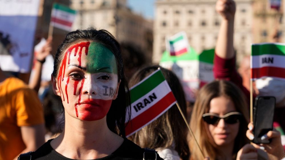"Ню Йорк таймс": Екзекуциите в Иран предизвикват нова вълна на обществен гняв