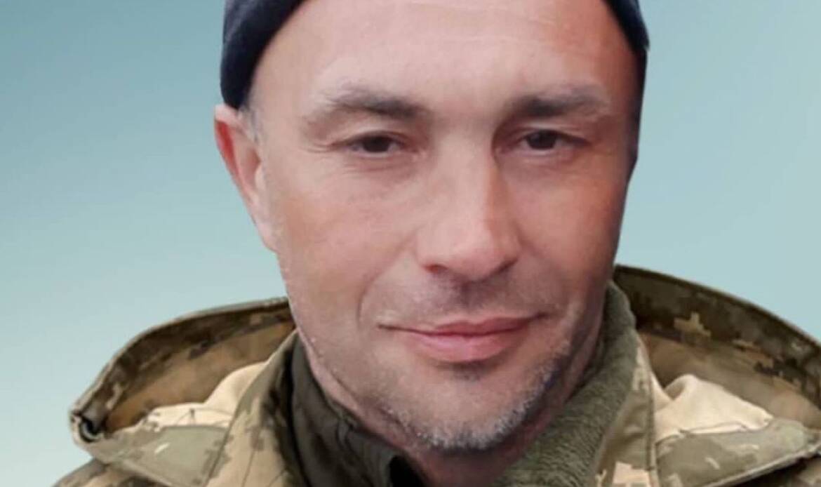 Разстреляният заради думите "Слава на Украйна" войник е бил снайперист от Молдова
