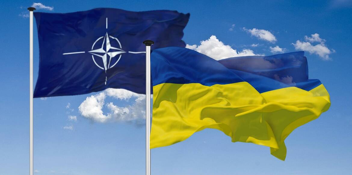 НАТО, Украйна